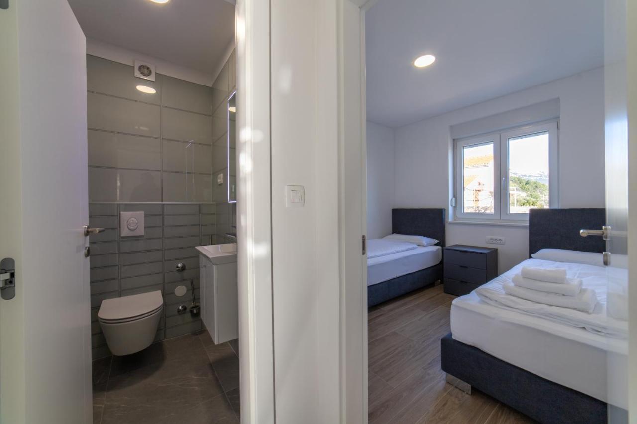 Apartments Katarina Kastela Ngoại thất bức ảnh