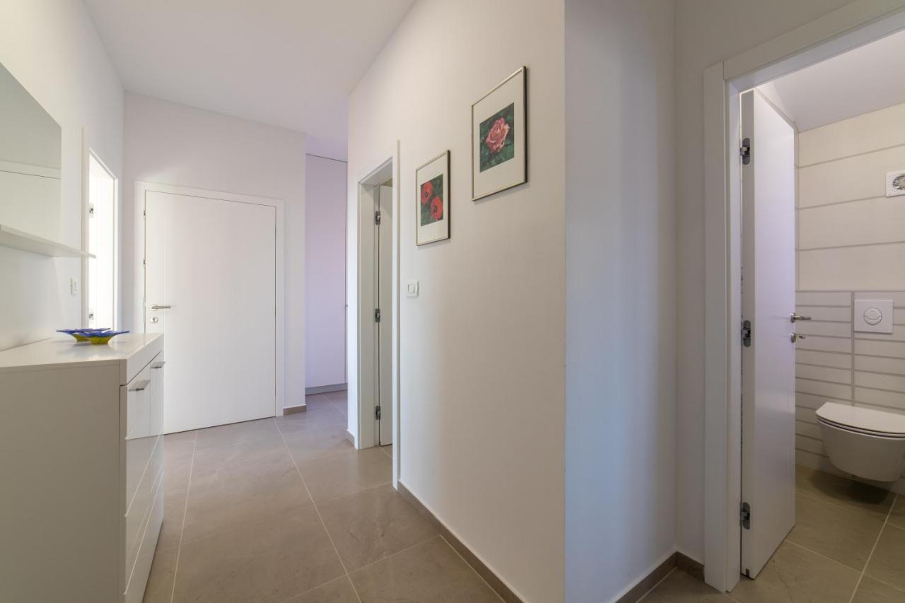 Apartments Katarina Kastela Ngoại thất bức ảnh